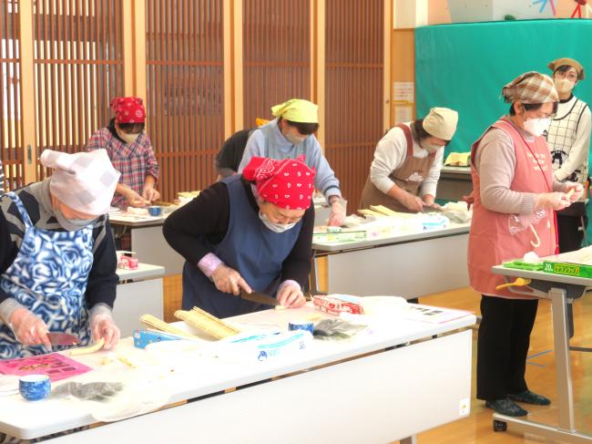 講師は、飾り巻き寿司技能1級をお持ちの