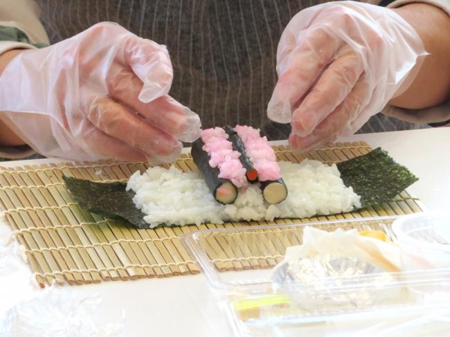 各パーツを重ねていく